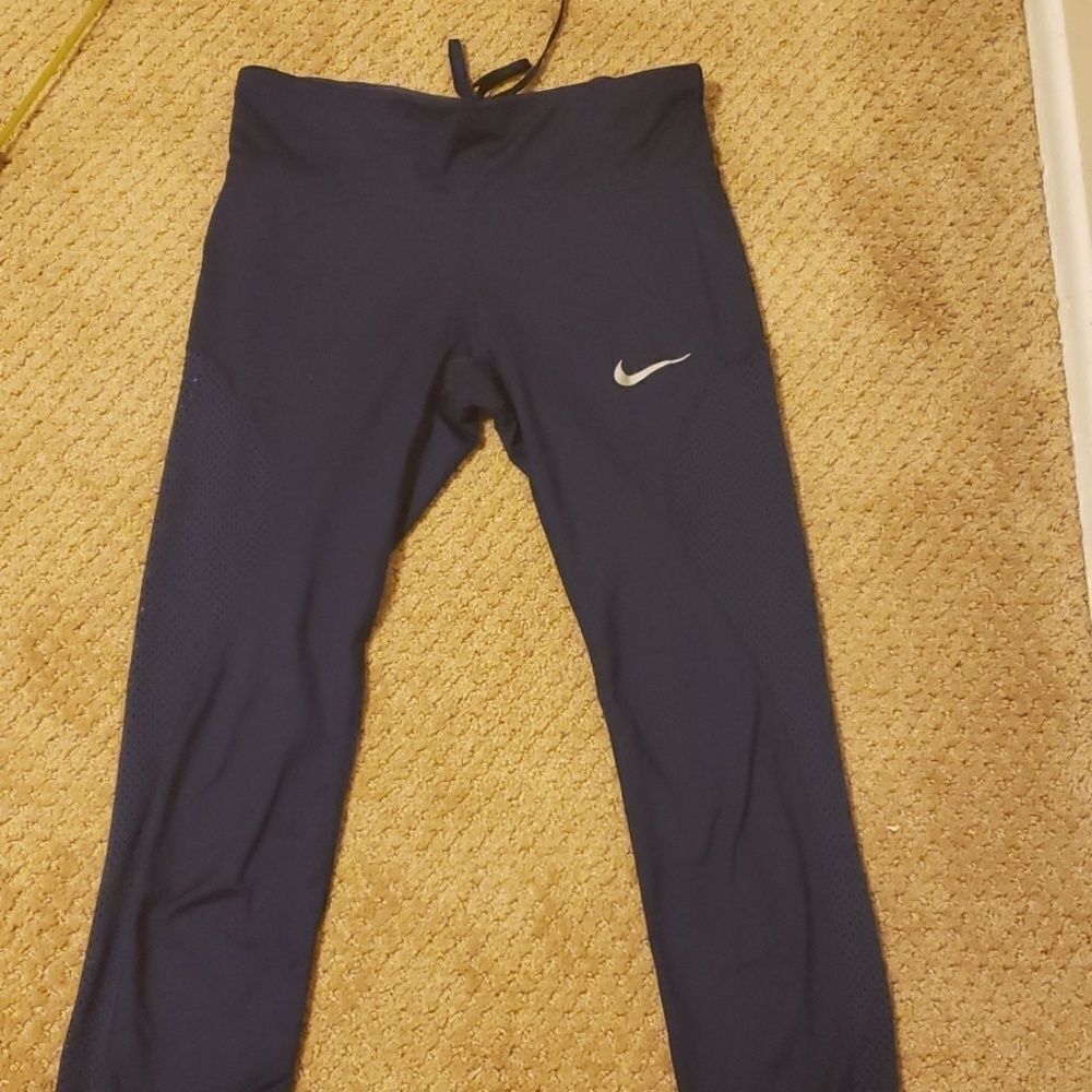 COPY - Nike dry fit leggings
